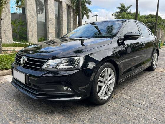 VOLKSWAGEN JETTA 2.0 TSI HIGHLINE 211CV GASOLINA 4P TIPTRONIC